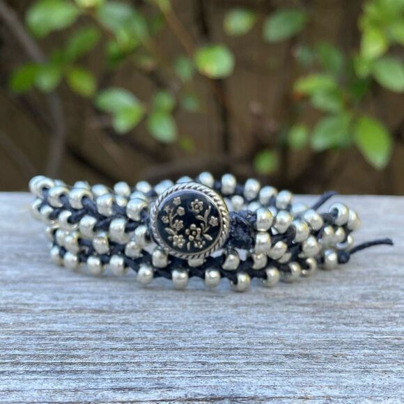 New Hand Made Western Black & Silver Circle Boot Charm or Double Wrap Bracelet - Picture 2 of 10